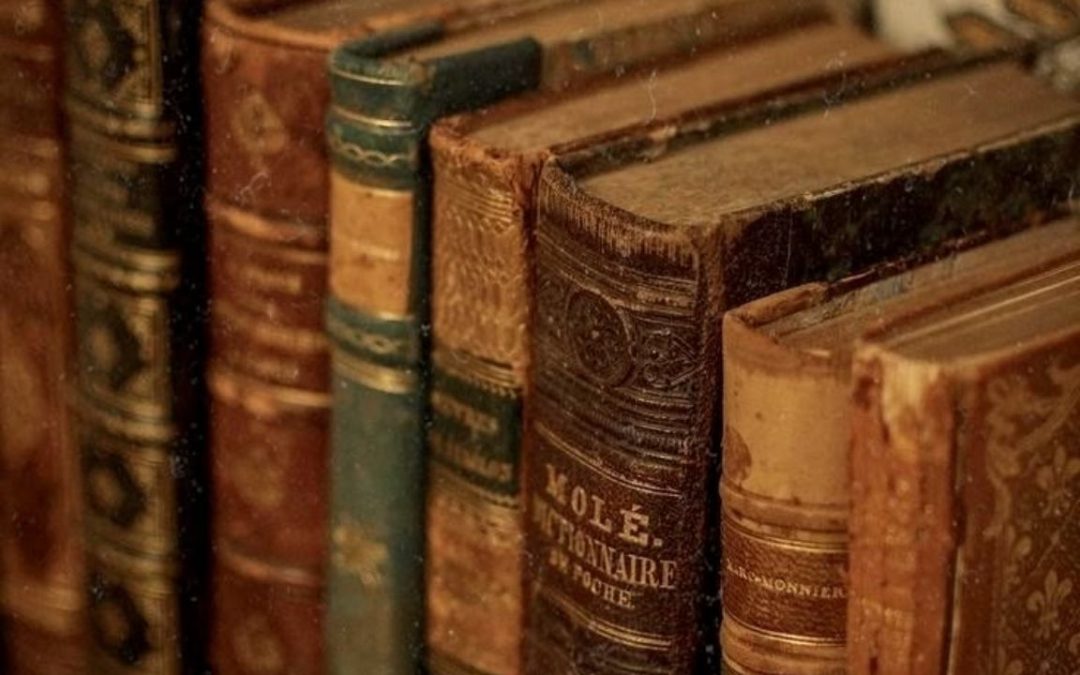 Heathcliff, Dantès, Wentworth: ciò che accade mentre nessuno guarda